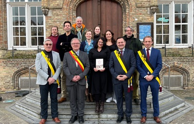 Theaterwandeling De Tekenaar(s) van het Verzet brengt Nieuwpoortse weerstandsgeschiedenis tot leven